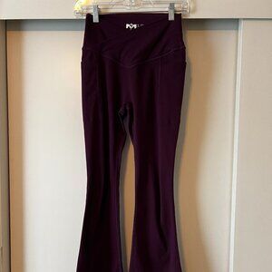 PopFlex Winter Plum Crisscross Hourglass Flared Legging w/pockets S 31"